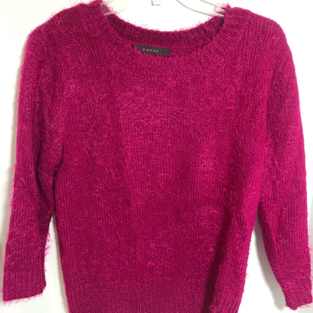 Fever crew neck pink eyelash sweater Medium BNWT PRICE FIRM